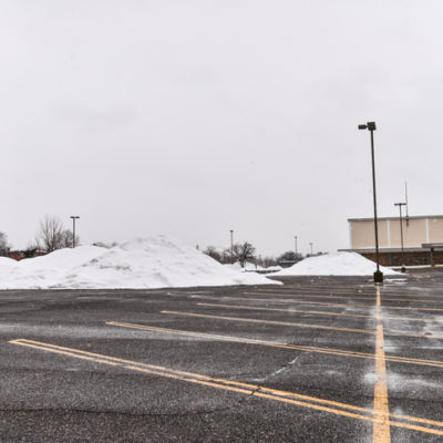7 Essential Winter Tips for Parking Lot Crack Sealing in Minneapolis, MN (Avoid Costly Damage!)